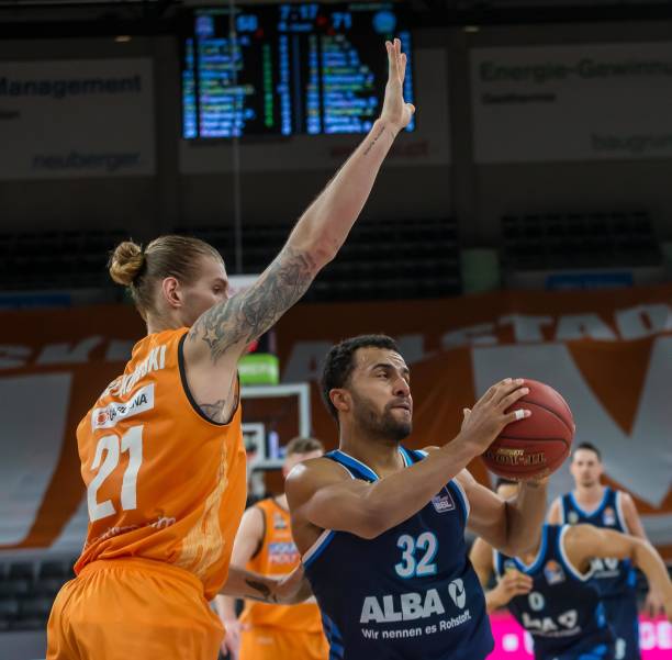 你需要我帮 你需要我帮