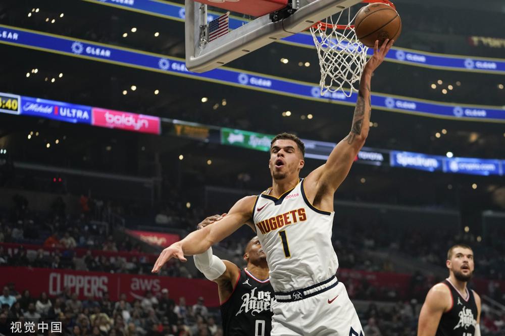 的比赛中 的比赛中