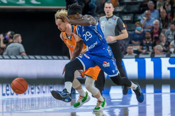 一个关键决 一个关键决